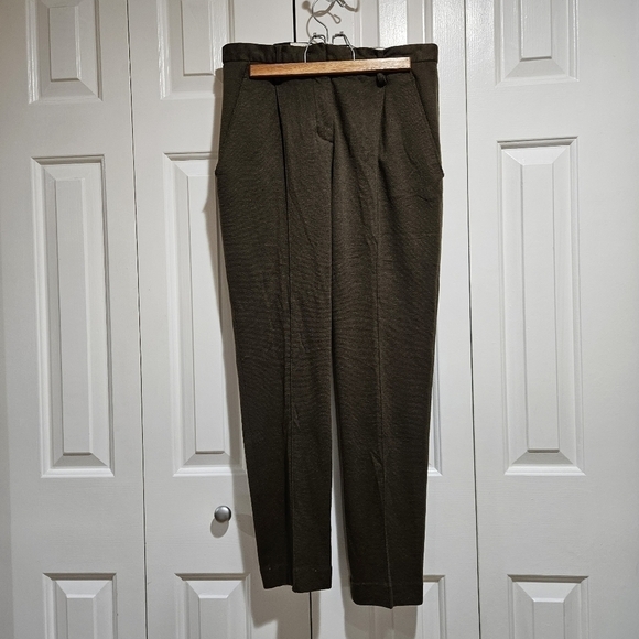 Aritzia Babaton Benjamin Low Rise Relaxed Tapered Leg Pant Size 6 - Picture 7 of 9